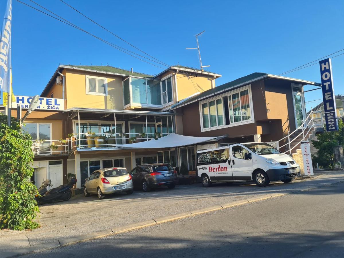 Hotel Djerdan Кралево Экстерьер фото